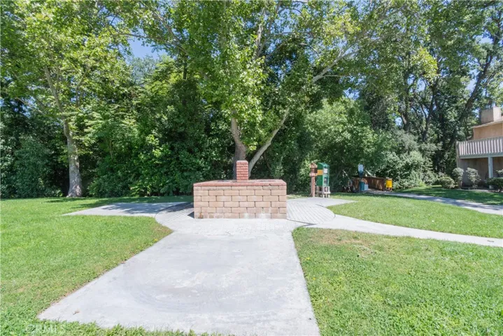 149 Flag Way, Paso Robles, California 93446