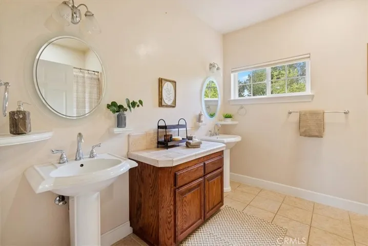 Upstairs Bathroom