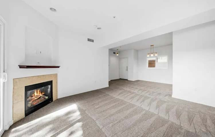 7647 Mission Gorge Rd Unit 3 3, San Diego, California 92120