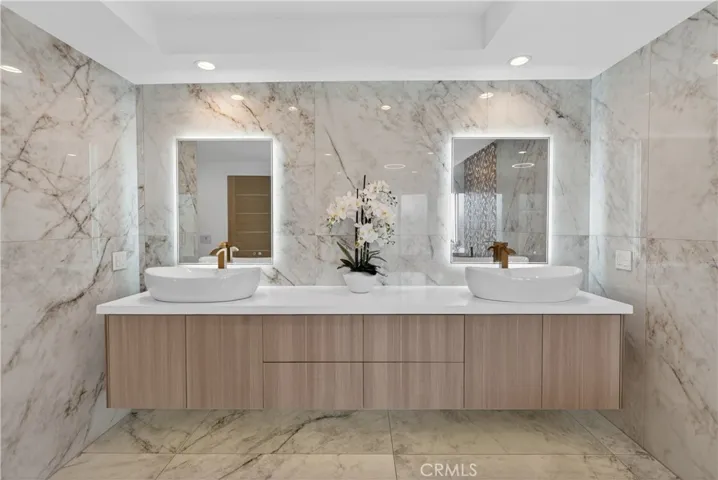 23432 Campestre, Mission Viejo, California 92691