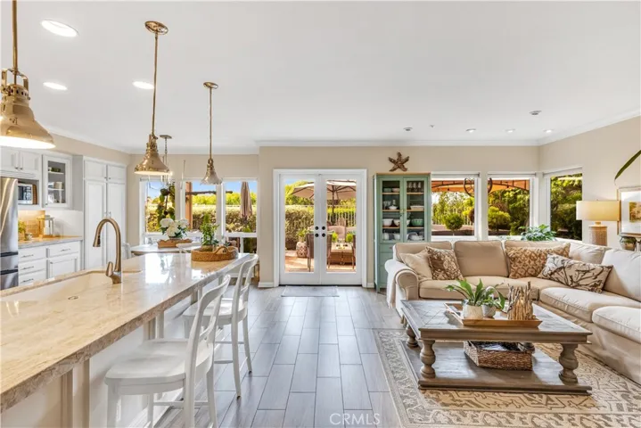 1610 Via Ameno, San Clemente, California 92672