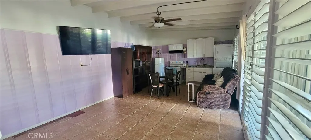 JR ADU w/ Private Bathroom
