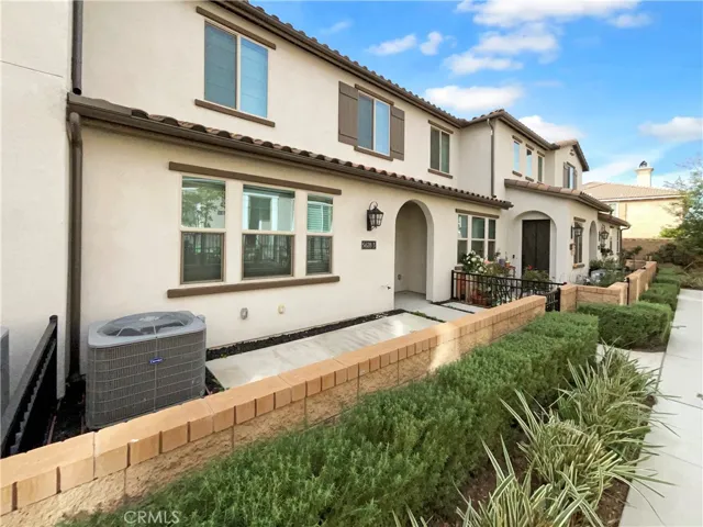 5628 Kate Way 3, Fontana, California 92336