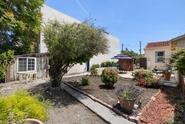 935 Di Giulio Court, Santa Clara, California 95050