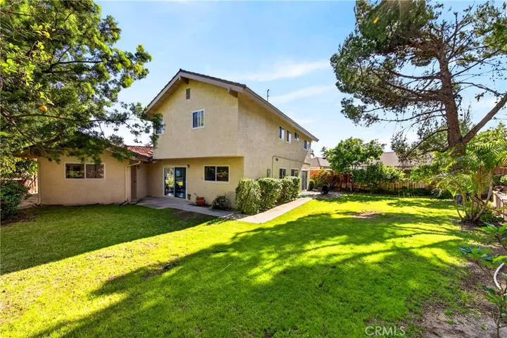 2255 El Rancho Vista, Fullerton, California 92833