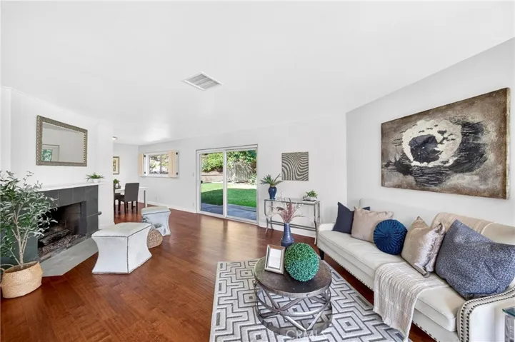 2255 El Rancho Vista, Fullerton, California 92833