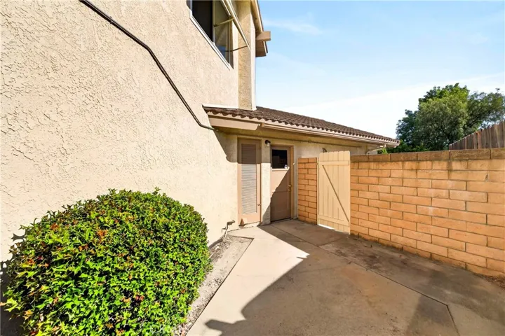 2255 El Rancho Vista, Fullerton, California 92833