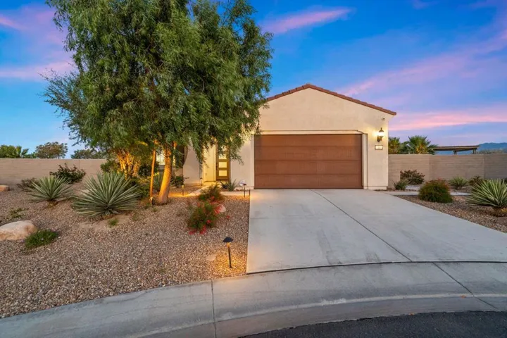 74-web-or-mls-8M4A8257