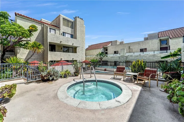 Common Jacuzzi