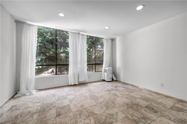 1900 Vine Street 212, Los Angeles, California 90068