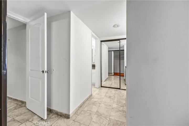 1900 Vine Street 212, Los Angeles, California 90068