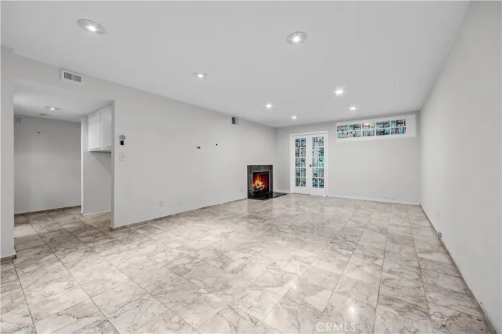 1900 Vine Street 212, Los Angeles, California 90068