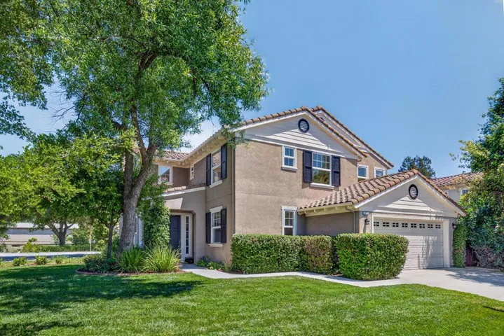 19138 Chinook Court, Morgan Hill, California 95037