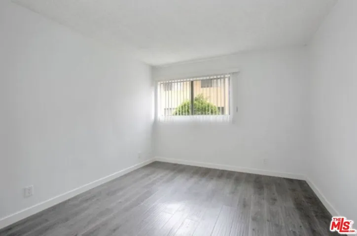 855 Victor Avenue 210, Inglewood, California 90302