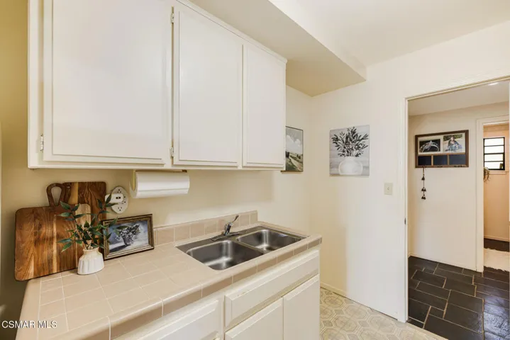 Kitchenette Downstairs