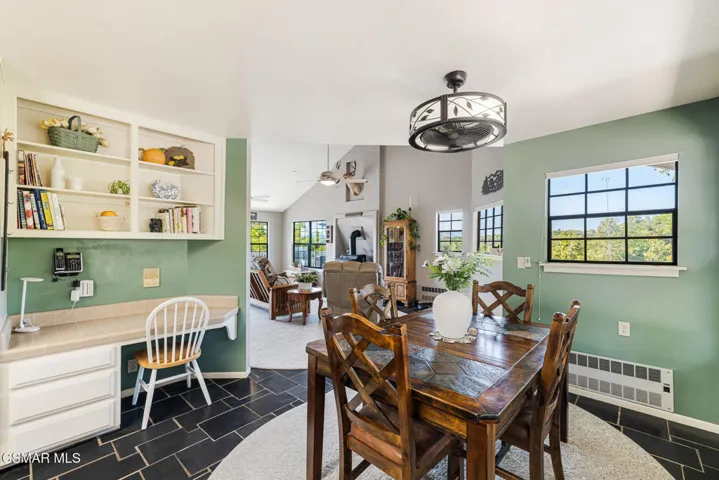 Breakfast Nook Upstairs