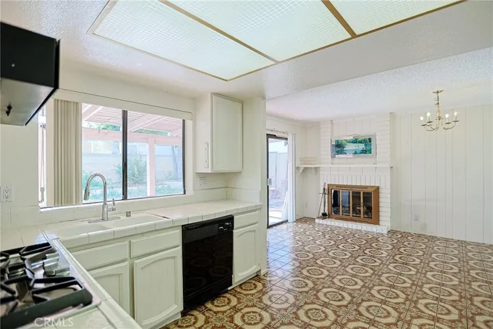 kitchen to family room to back yard
