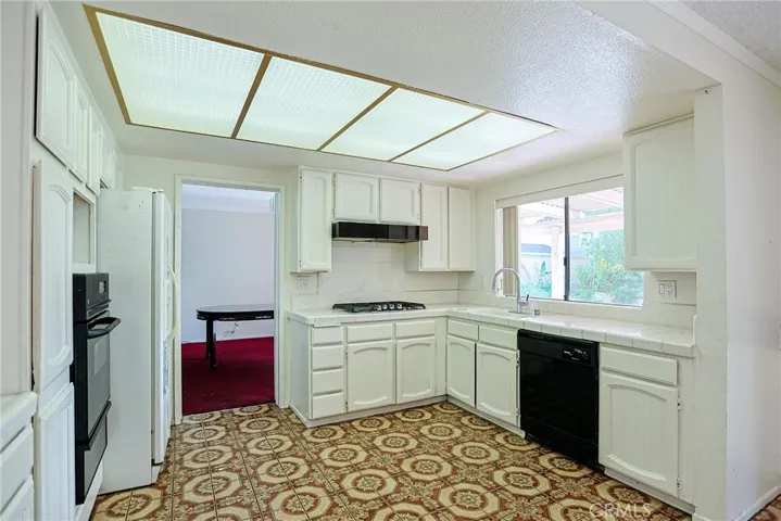 17031 Ward, Fountain Valley, California 92708