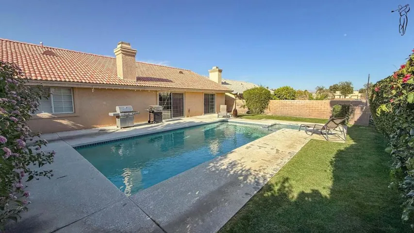 78835 Lowe Dr - Rear Yard Pool