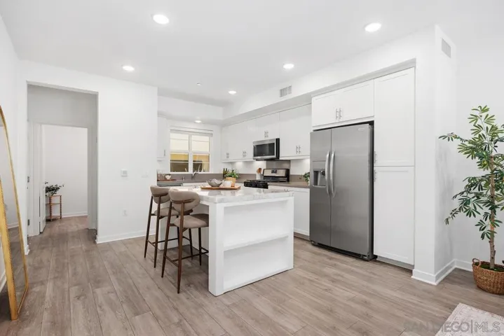 170 Diamante Rd, San Marcos, California 92078
