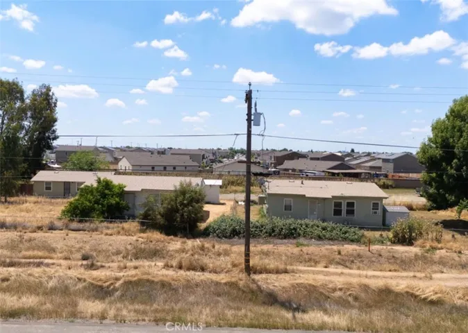3411 Baker, Merced, California 95341