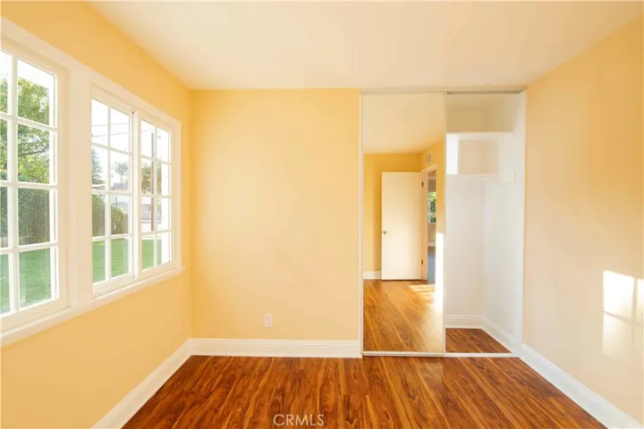 22336 Saticoy, Canoga Park, California 91303