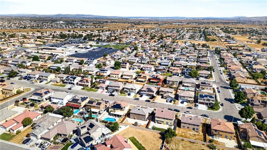 13889 Misty, Victorville, California 92392