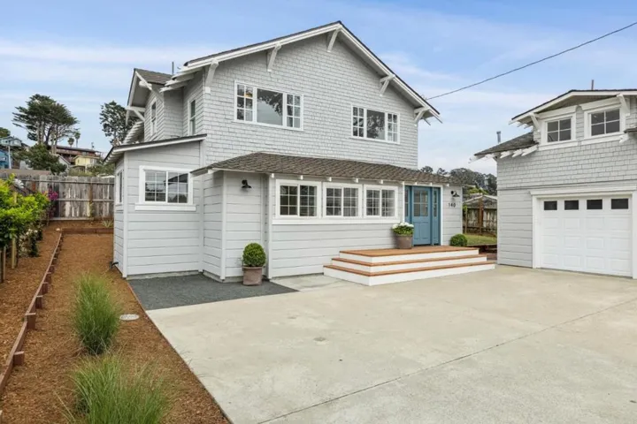 140 Wienke Way, Moss Beach, California 94038