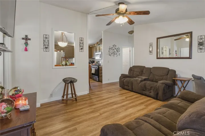 1117 Redwood Avenue 17, El Cajon, California 92019