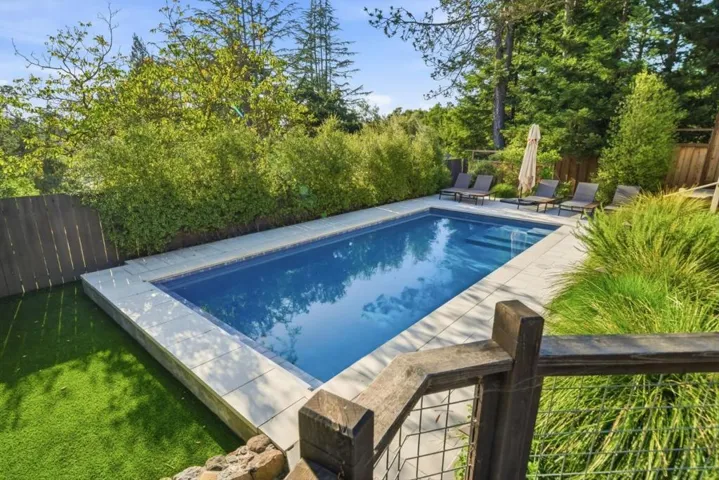 50 Oakcrest Court, Napa, California 94558