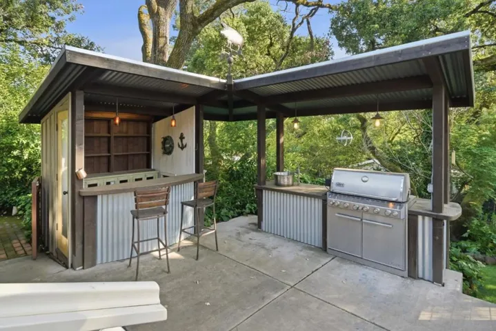 50 Oakcrest Court, Napa, California 94558
