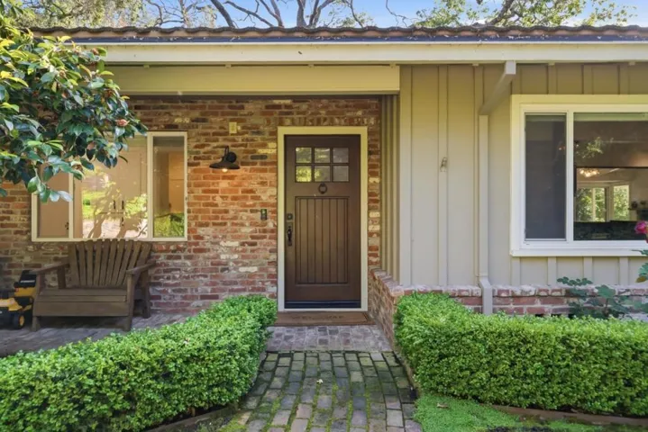 50 Oakcrest Court, Napa, California 94558