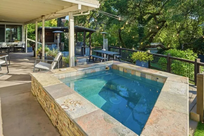 50 Oakcrest Court, Napa, California 94558