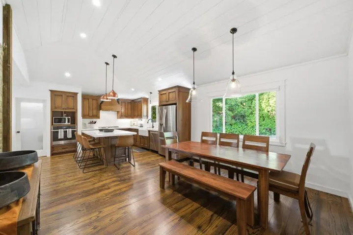 50 Oakcrest Court, Napa, California 94558