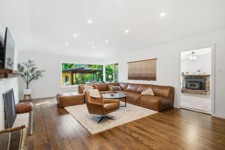 50 Oakcrest Court, Napa, California 94558