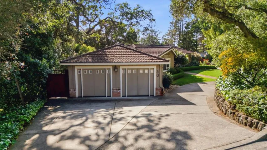 50 Oakcrest Court, Napa, California 94558