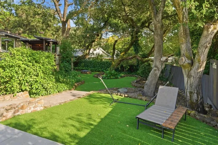 50 Oakcrest Court, Napa, California 94558