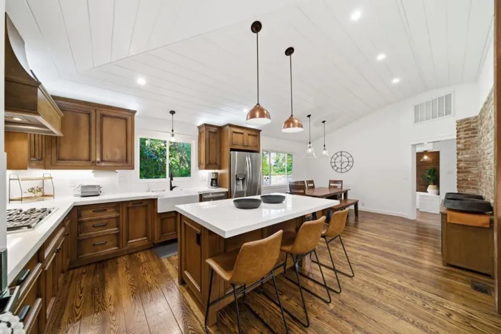 50 Oakcrest Court, Napa, California 94558