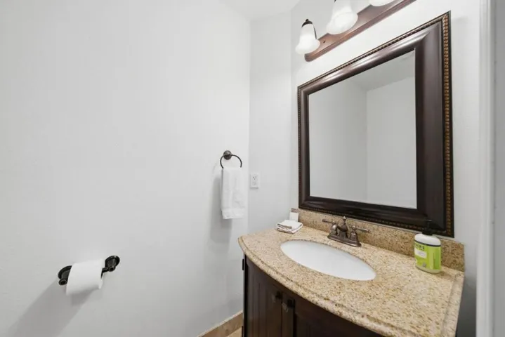 50 Oakcrest Court, Napa, California 94558