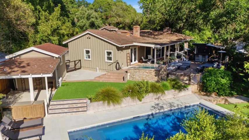50 Oakcrest Court, Napa, California 94558