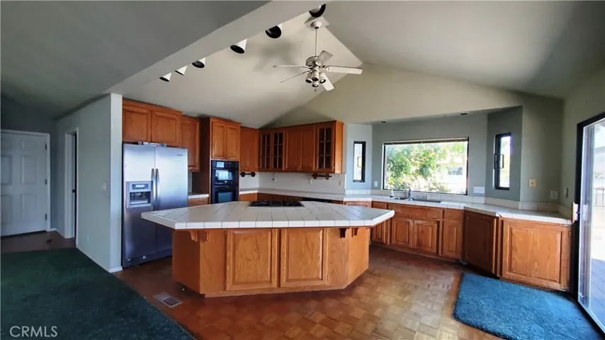 3140 Lakeshore Boulevard, Lakeport, California 95453