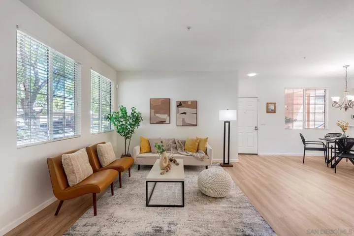 18752 Caminito Cantilena 172, San Diego, California 92128