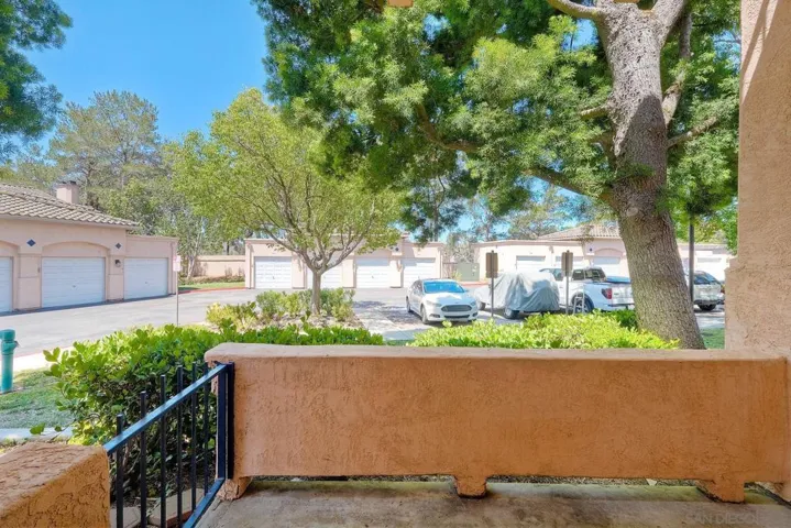 18752 Caminito Cantilena 172, San Diego, California 92128