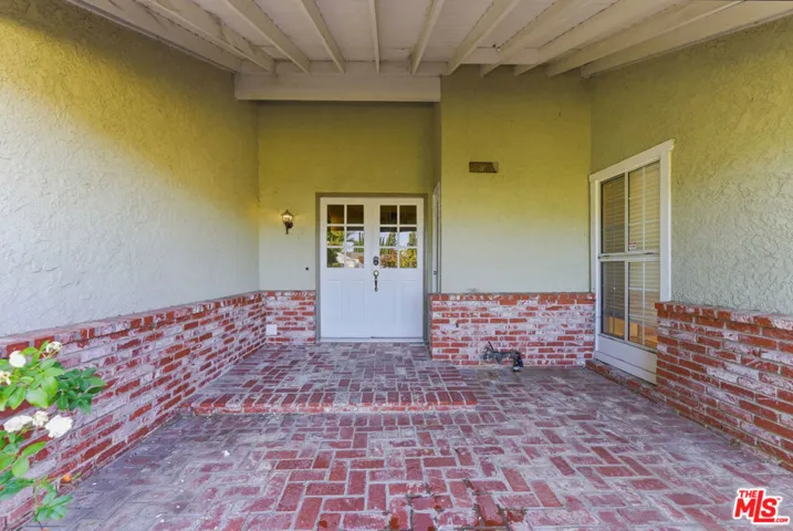 18445 Los Alimos Street, Porter Ranch, California 91326