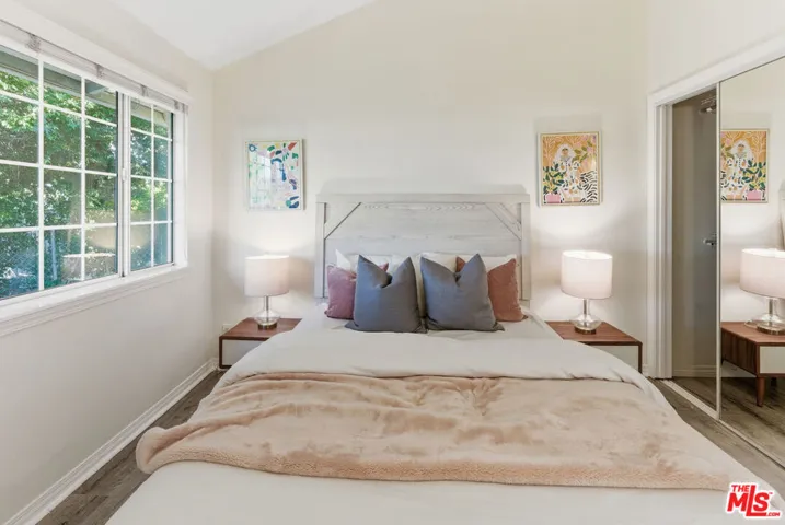18445 Los Alimos Street, Porter Ranch, California 91326