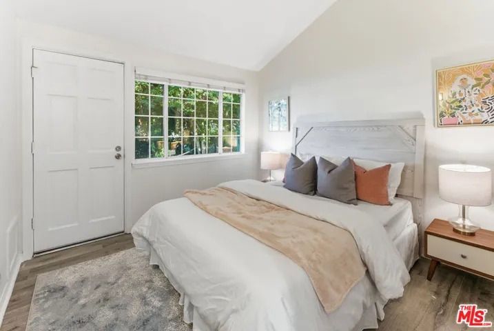 18445 Los Alimos Street, Porter Ranch, California 91326