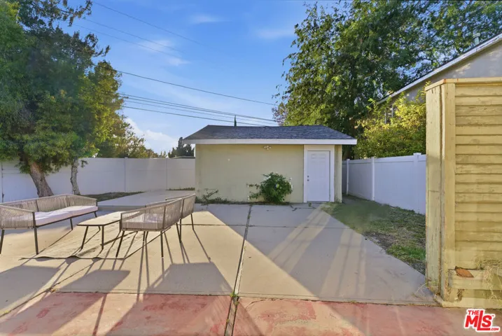 18445 Los Alimos Street, Porter Ranch, California 91326