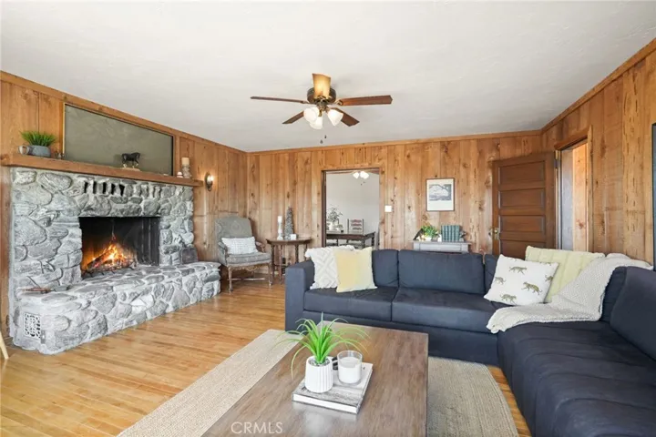 10821 Los Jordans, Agua Dulce, California 91390