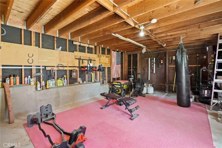 10821 Los Jordans, Agua Dulce, California 91390