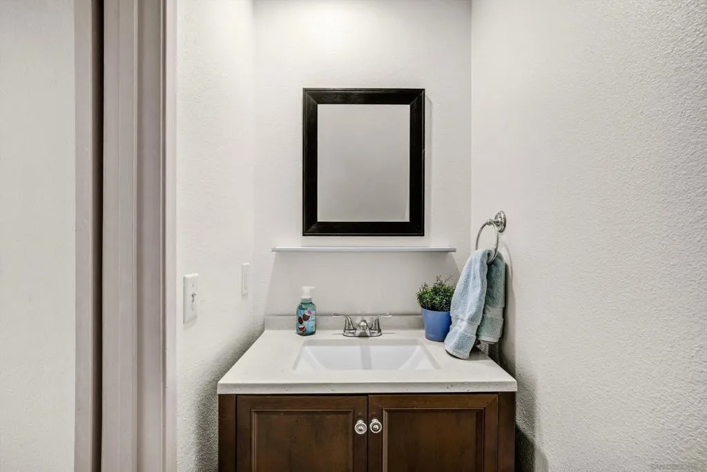 Downstairs half bathroom